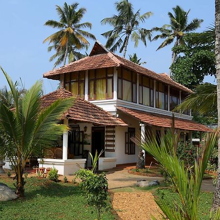 Pozhiyoram Ayurveda Beach Resort Alappuzha Dış mekan fotoğraf