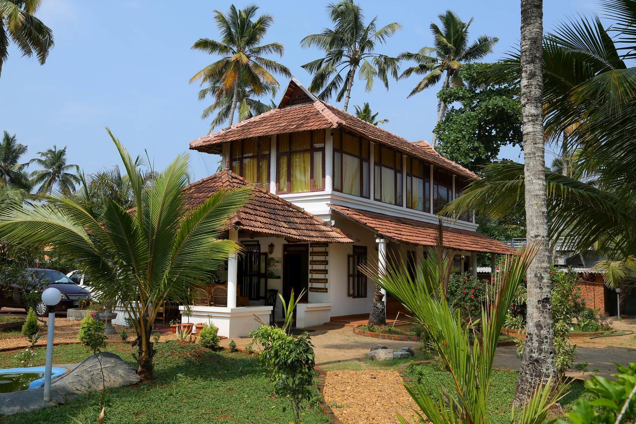 Pozhiyoram Ayurveda Beach Resort Alappuzha Dış mekan fotoğraf