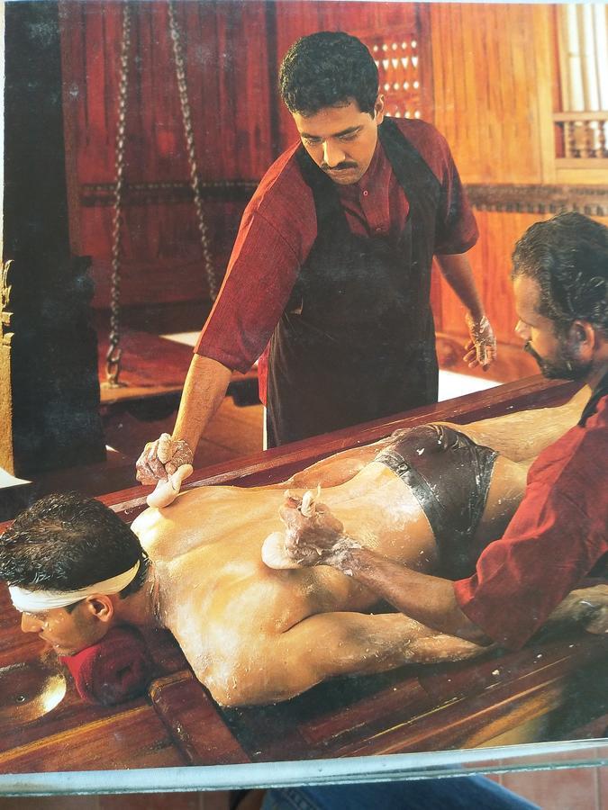Pozhiyoram Ayurveda Beach Resort Alappuzha Dış mekan fotoğraf