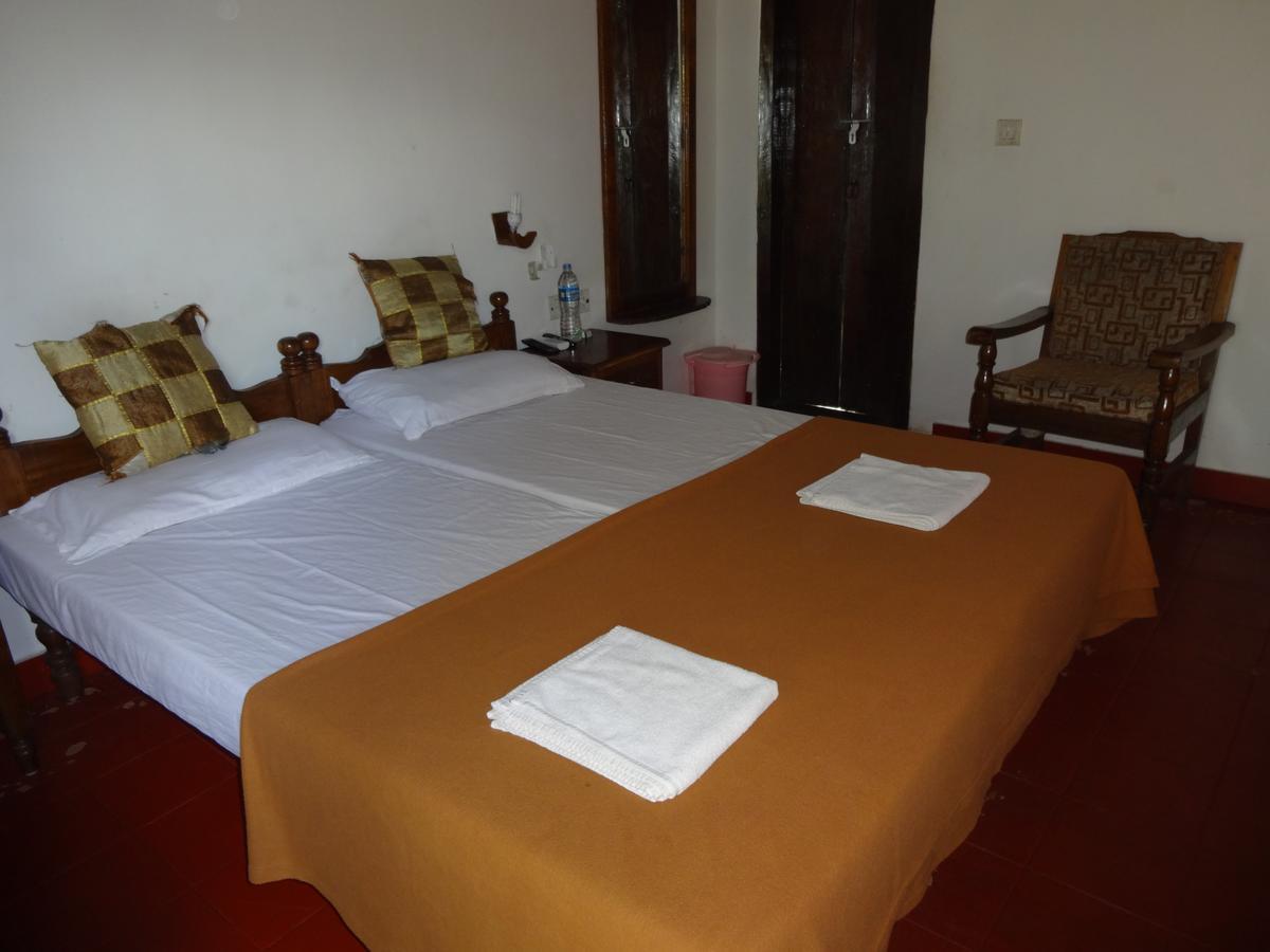 Pozhiyoram Ayurveda Beach Resort Alappuzha Dış mekan fotoğraf