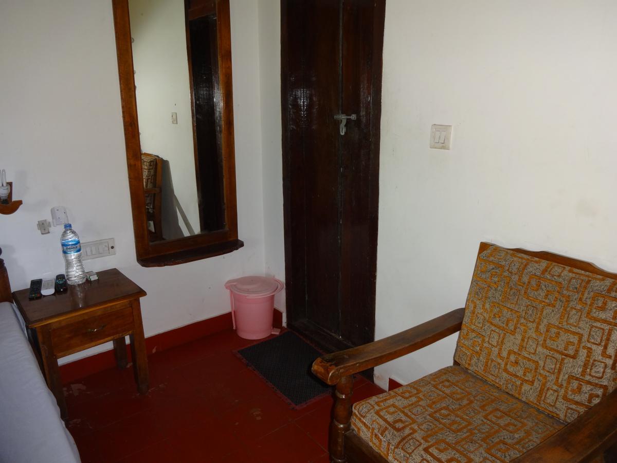 Pozhiyoram Ayurveda Beach Resort Alappuzha Dış mekan fotoğraf