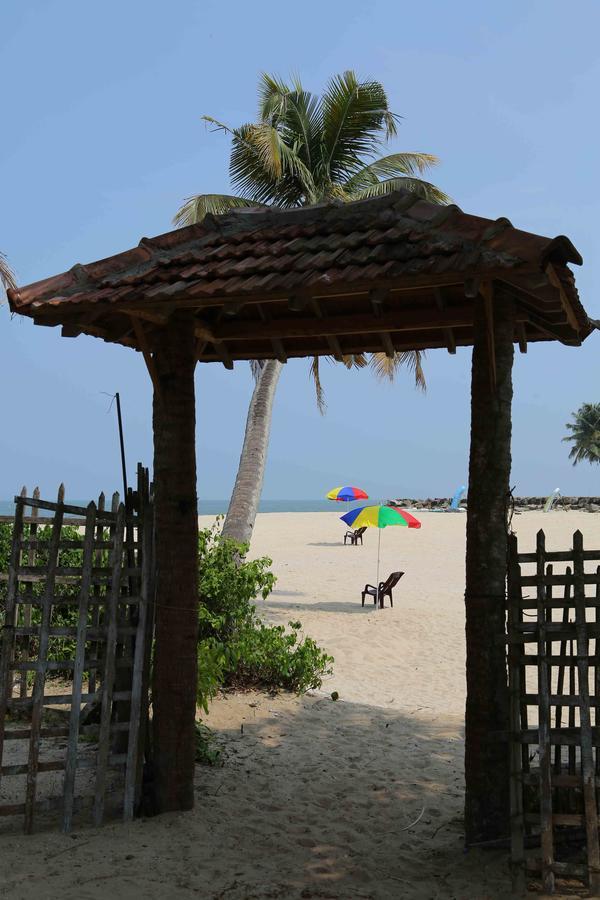 Pozhiyoram Ayurveda Beach Resort Alappuzha Dış mekan fotoğraf